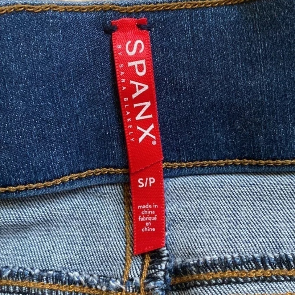 SPANX Distressed Ankle Skinny Jeans Medium Wash Legging Shapewear Small - Picture 5 of 8